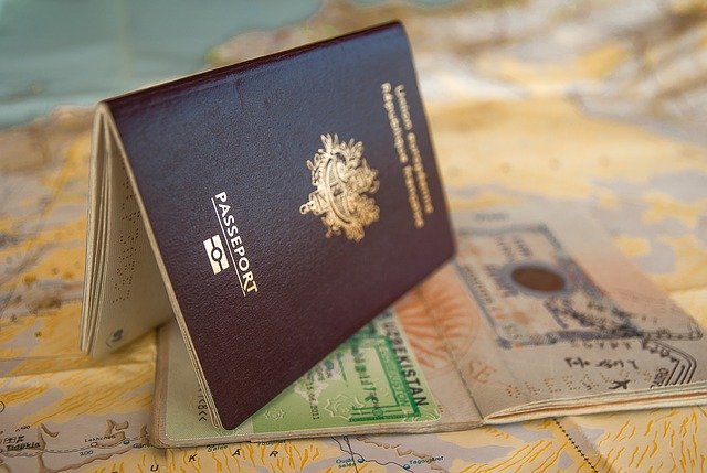 passport-g25e907ca7_640.jpg